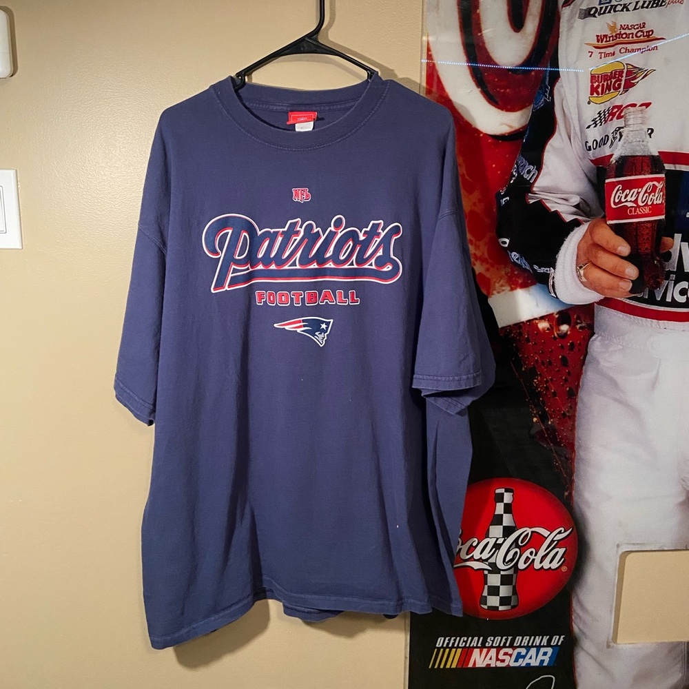 Vintage Patriots Football Tee